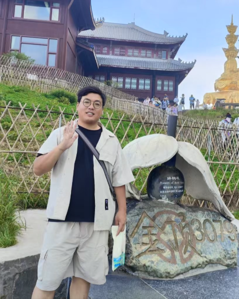 于溅潮